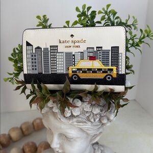 Kate Spade New York Women's Medium Snap Wallet (Meringue Multi)